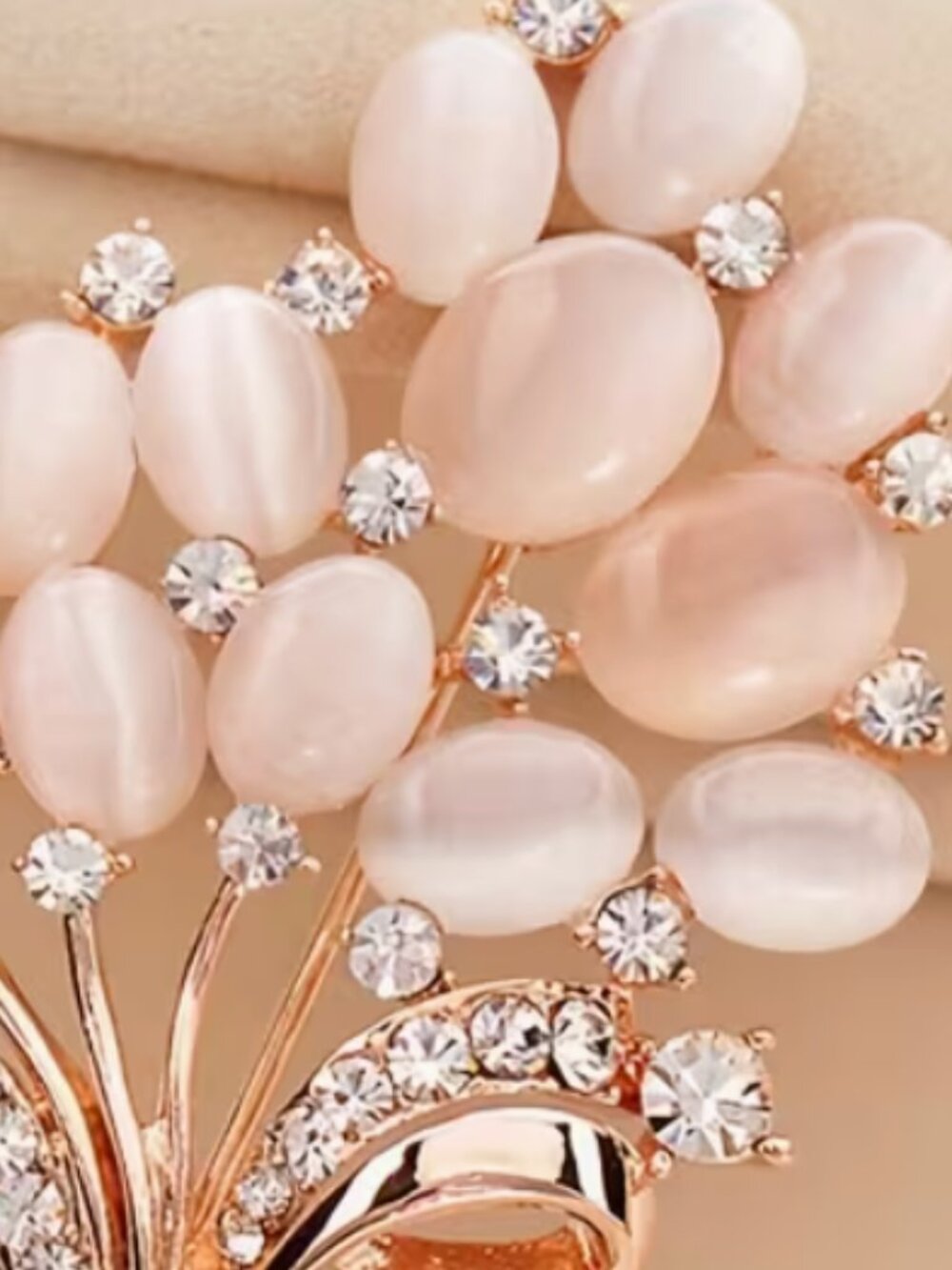 Pink Faux Pearl Bouquet Brooch - Picture 4 of 5